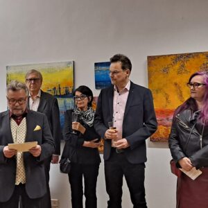 275cb641-271a-4ffe-9f99-ae0acff50ba3